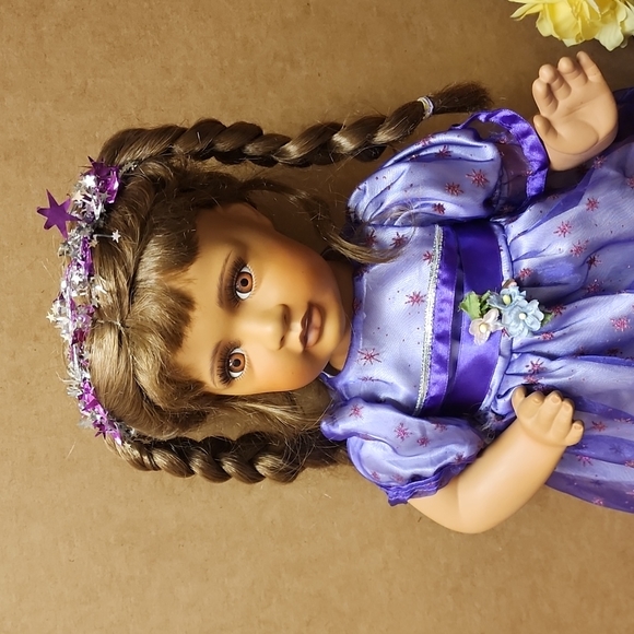 Connie Walser Derek,  Porcelain Doll. AEL 2005  20" - Picture 3 of 16